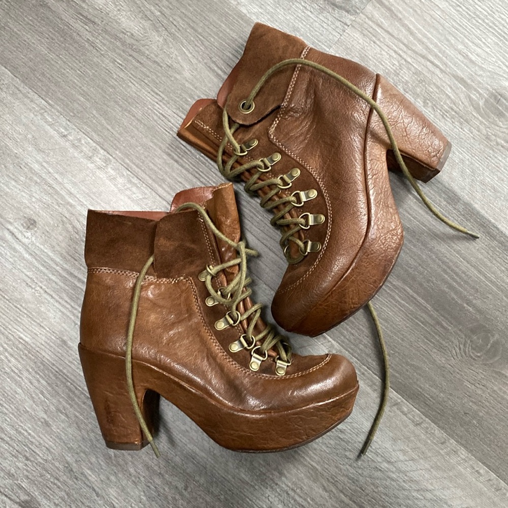 Kork-Ease platform boots